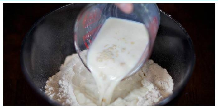 Pan yeast dough
