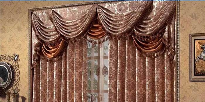 Polyester: curtains and curtains look amazing