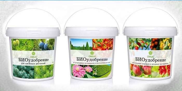 Bio fertilizers in plastic containers from Omug