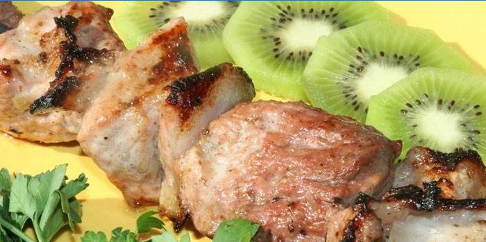 Kiwi and meat