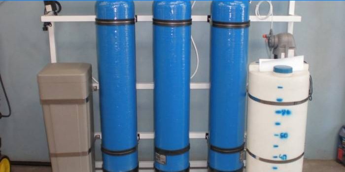 Household reverse osmosis system