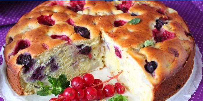 Lush cake with berries