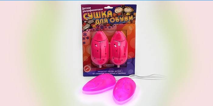 UV dryer for children's shoes in the package