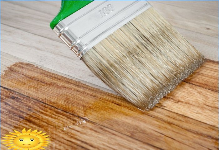 Colorless varnishes for wood