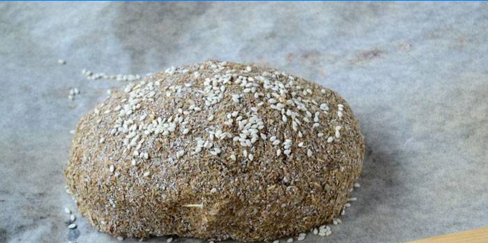 Ready-made homemade bread with sesame seeds according to Ducan