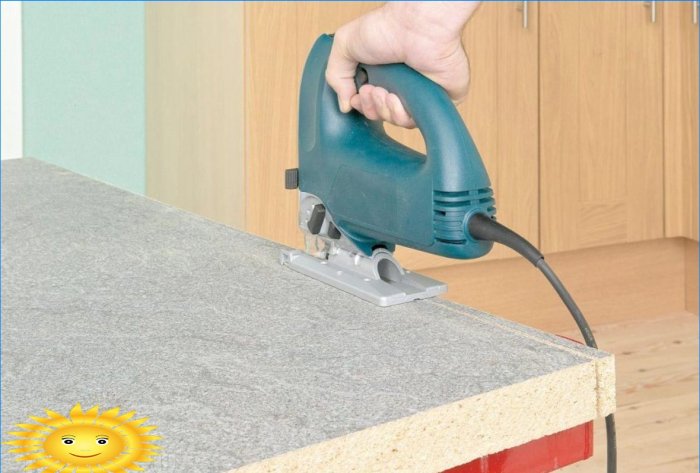 Trimming a countertop with a jigsaw