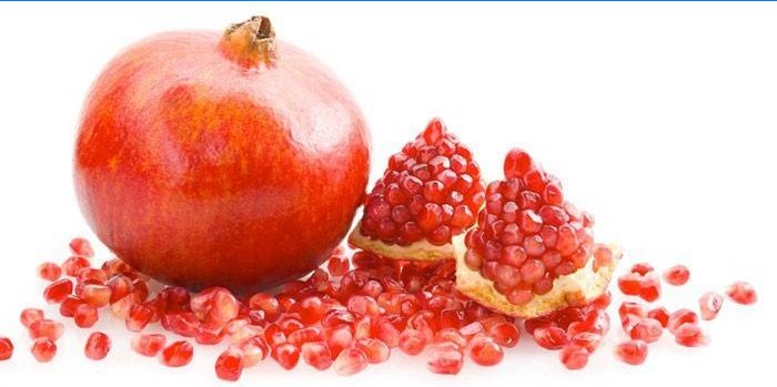 Pomegranate whole and slices