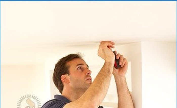 How to mount a stretch ceiling with your own hands