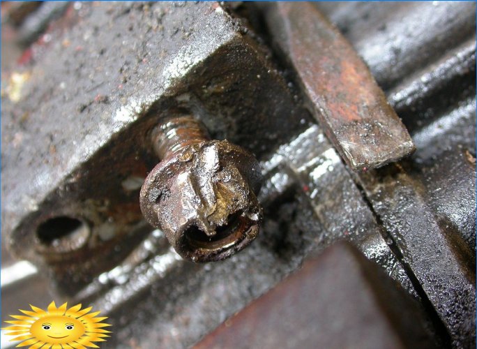How to remove a stuck or rusted bolt or nut