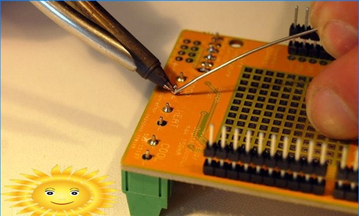 Soldering electronic components