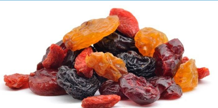 Dried fruits for diet