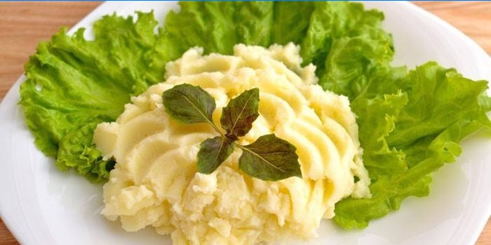 Mashed potatoes with fried onions without butter