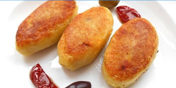 Potato zrazy with cheese filling