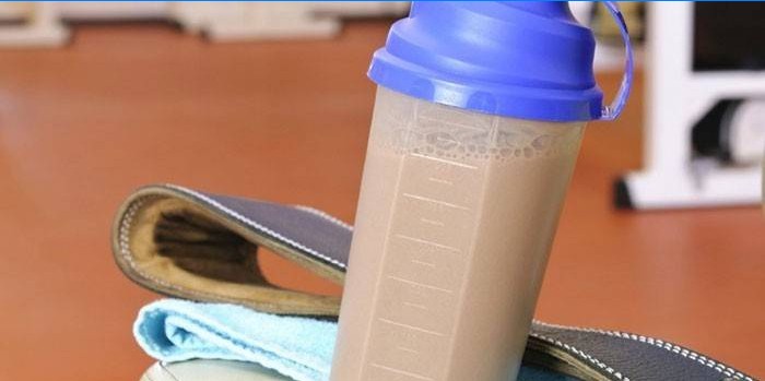 Protein Shake in Training Glass
