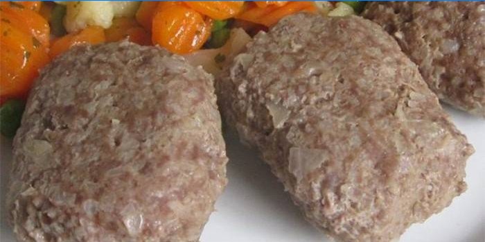 Steamed Beef Cutlets