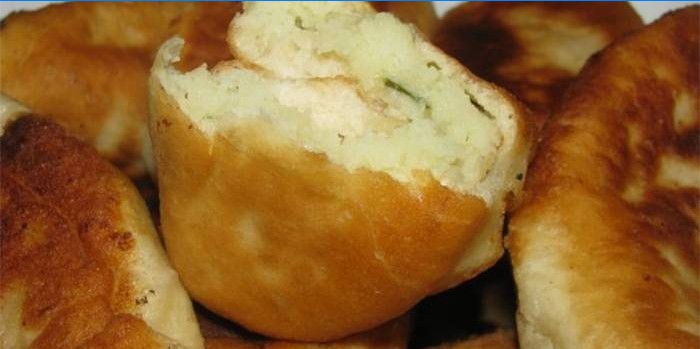 Fried pies stuffed with potatoes