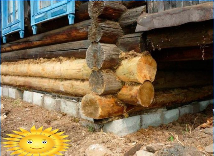 Repair of an old house: how to replace the lower crown of a log house