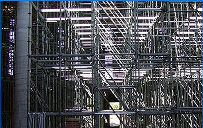 Modular scaffolding
