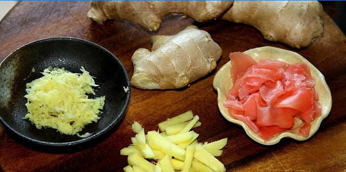 Grated, chopped and pickled ginger root