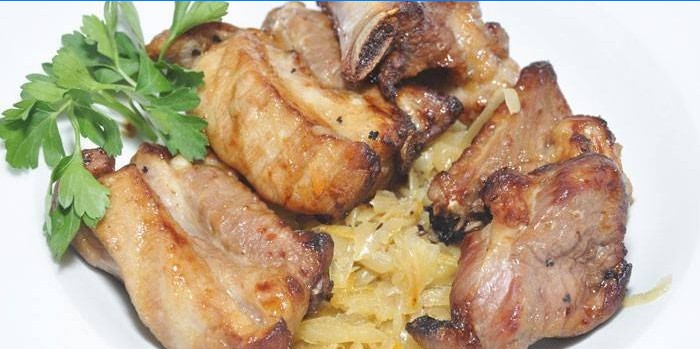 Baked Pork Ribs with Stewed Cabbage