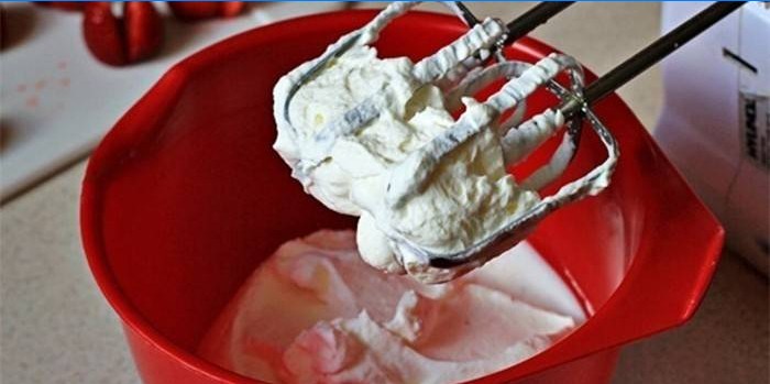 Whipped cream and mixer
