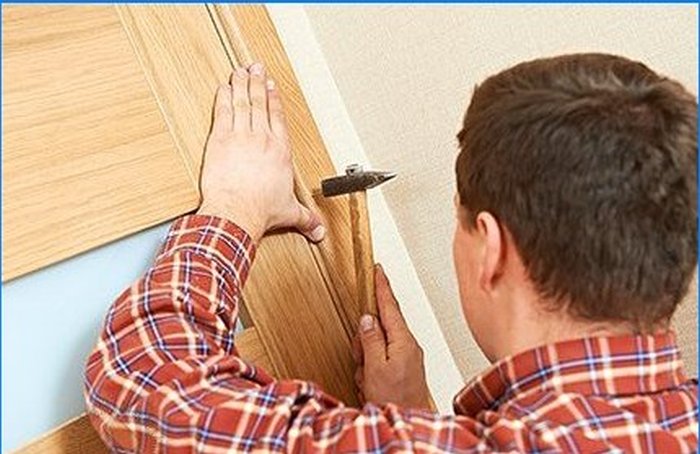 How to restore an interior door with your own hands