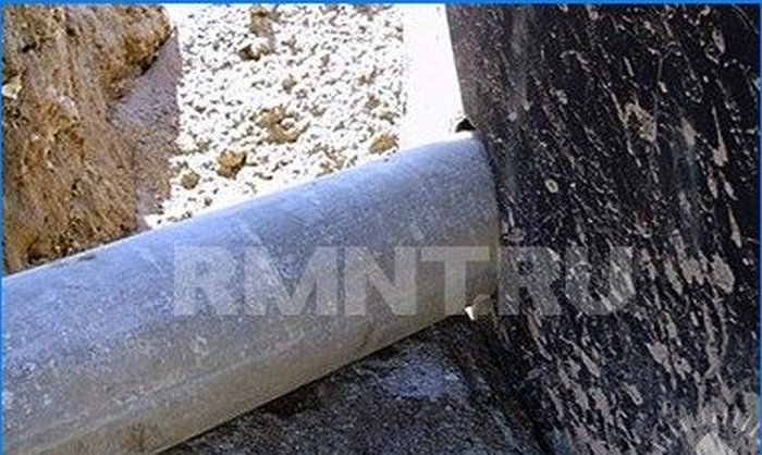 Asbestos cement pipe