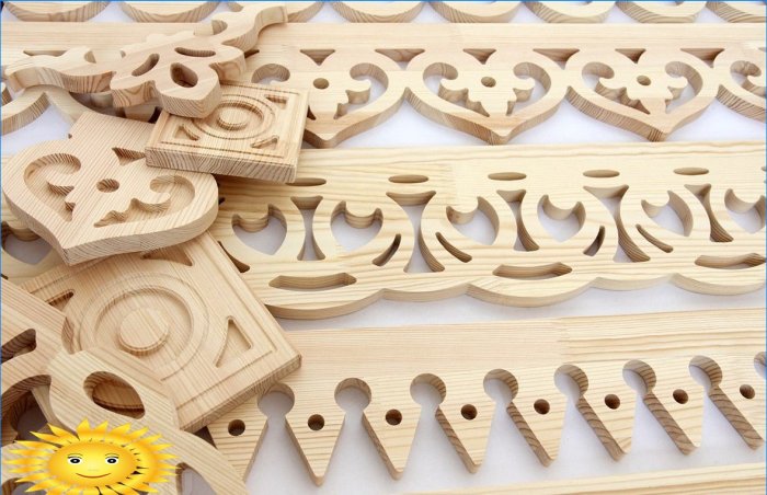 Carved wooden platbands