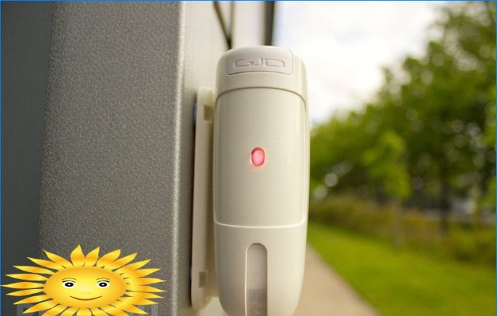 Do-it-yourself alarm for home and summer cottages