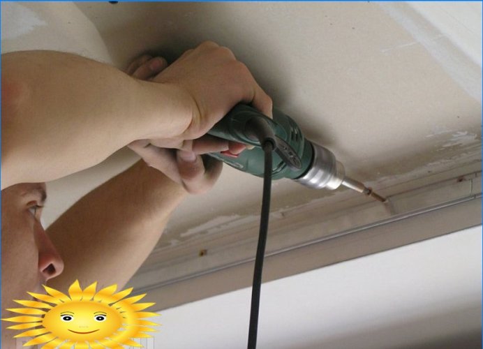 Do-it-yourself two-level plasterboard ceiling