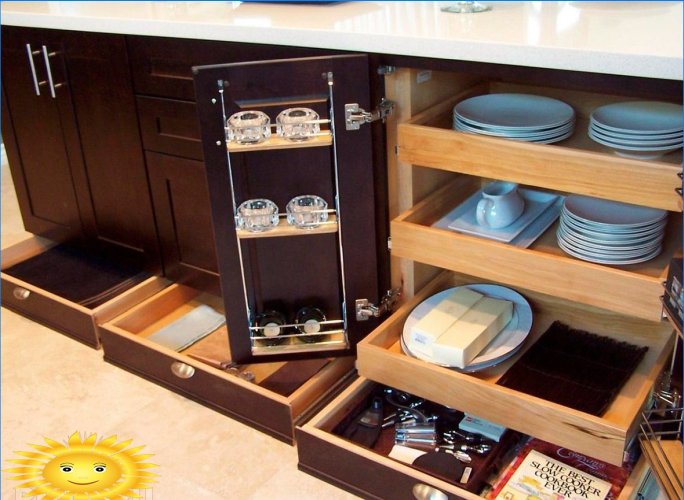 Drawers in the base of the kitchen unit: pros and cons