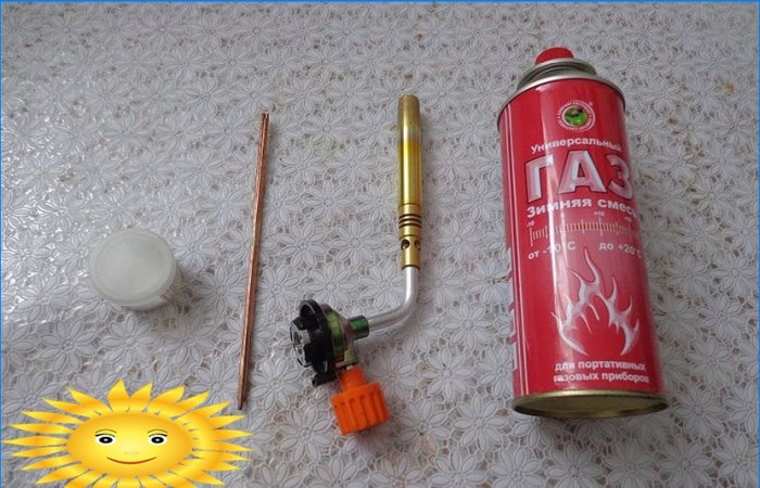 Gas burner on a can. Choice, use