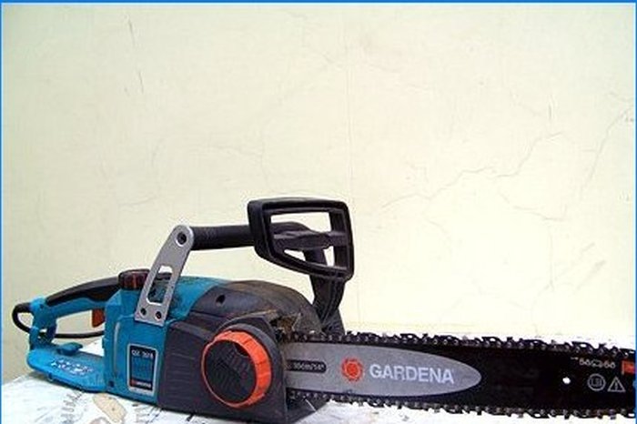 How to choose a chain saw. Professional recommendations