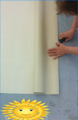 How to properly glue non-woven wallpaper