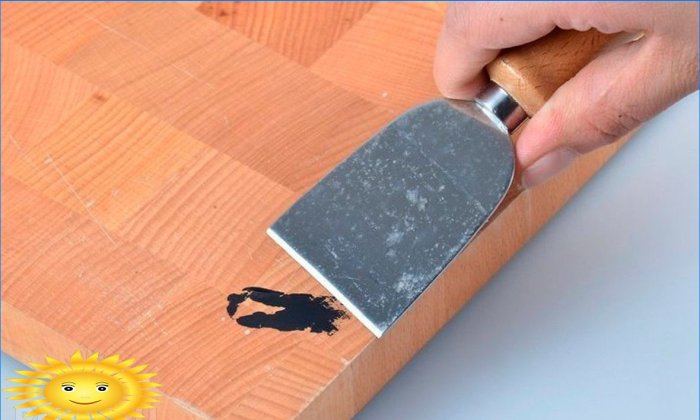 How to remove stains from wood