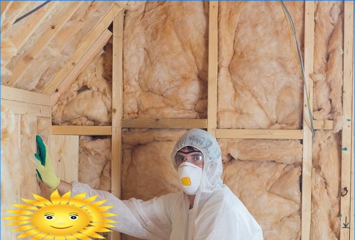 Insulation of a wooden house