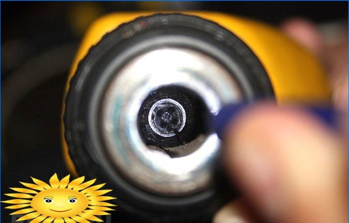 Master class: how to replace the cartridge with an electric drill