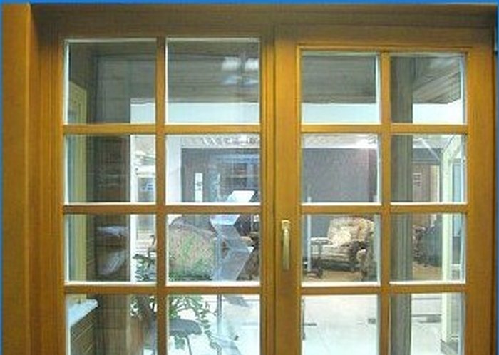 Modern wooden windows: internal structure, varieties, additional equipment