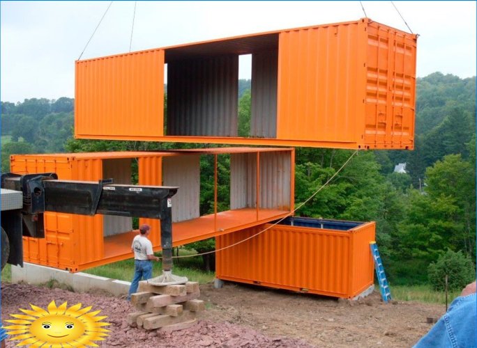 Shipping container houses - cargotecture