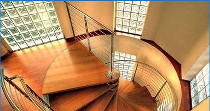 Types of wood stairs
