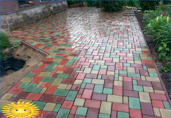 Colored vibrocast tiles