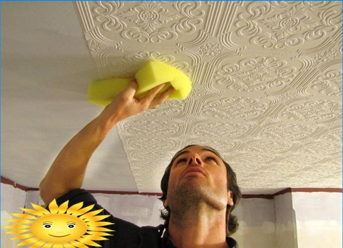 Repair in an apartment: how to glue wallpaper on the ceiling