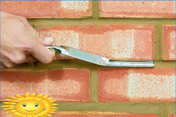 Bricklaying: jointing of brickwork