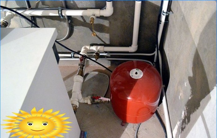 Expansion tank for home heating system