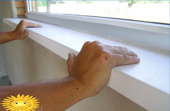 Installing a plastic window sill