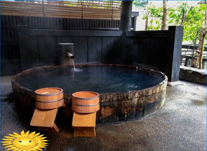 Japanese bath: ofuro, furako, features and examples