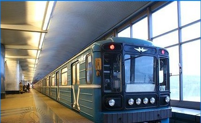 Moscow metro - the history of the big city metro