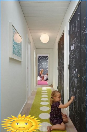 Photos and design ideas for a narrow corridor
