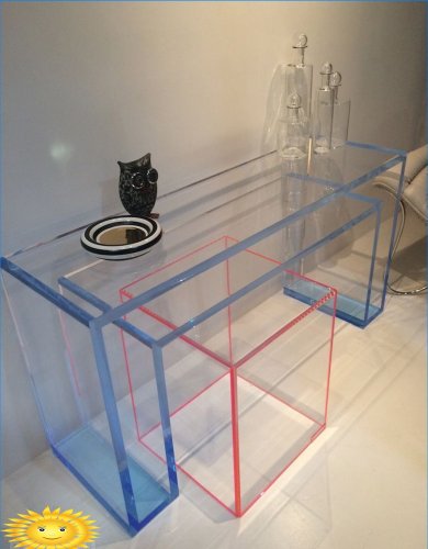 Pros and cons of acrylic furniture
