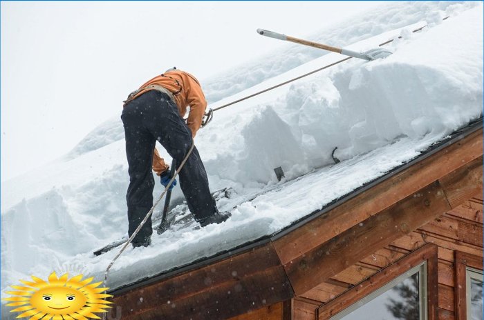 Roof construction and repair in winter